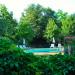 La piscina nel giardino
